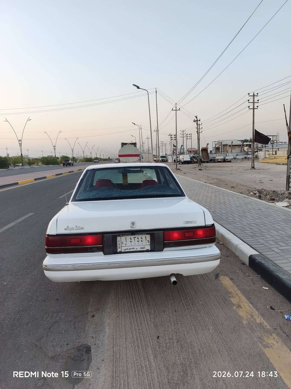 السلام عليكم سيدان للبيع محرك ثنين ونص سياره جاهزه تبريد شغال مكان بصره زبير السعر ٤٥ وبيه مجال‏.    ‪***********‬‏
