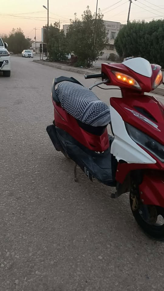 سلام عليكم سكنز ابيعلك كوم حديد طافيه مو تجيني تكلي هاي مفتوحه وهاي مضروبه 200 قفل
***********
