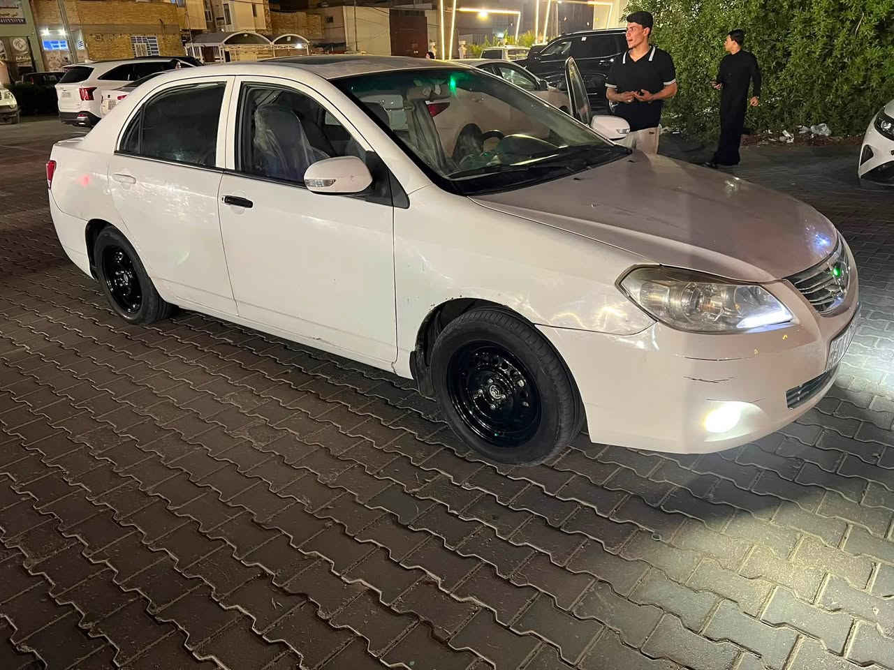 بي واي دي • ٢٠١٣ • زنون