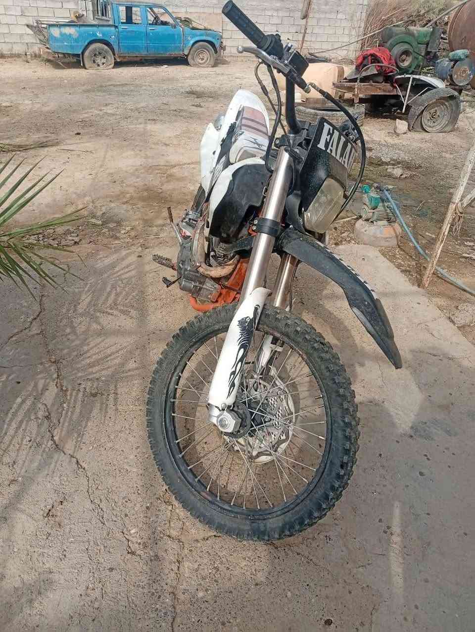 قفاز • CRX • موديل ٢٥