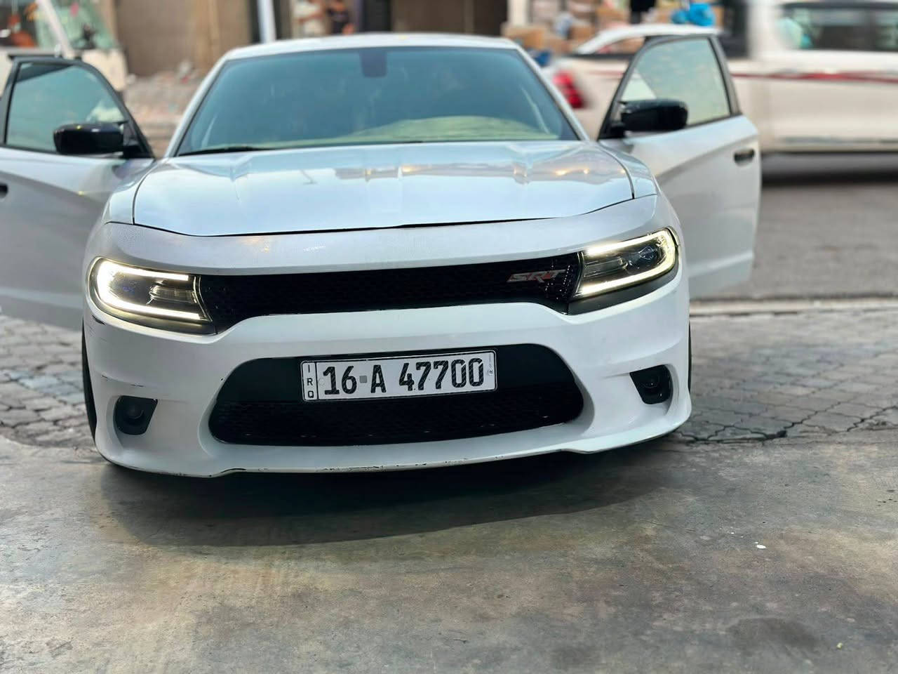 جارجر مديل 16 اصل 
محرك 3600
بوليسي محول تو ويل
رقمه قادسية انكليزي لل 28
بيها فقط بنيد 
و صوره السونار بالمنشور 
السياره جاهزه من كلشي
السعر 160
مكاني البصره
***********
