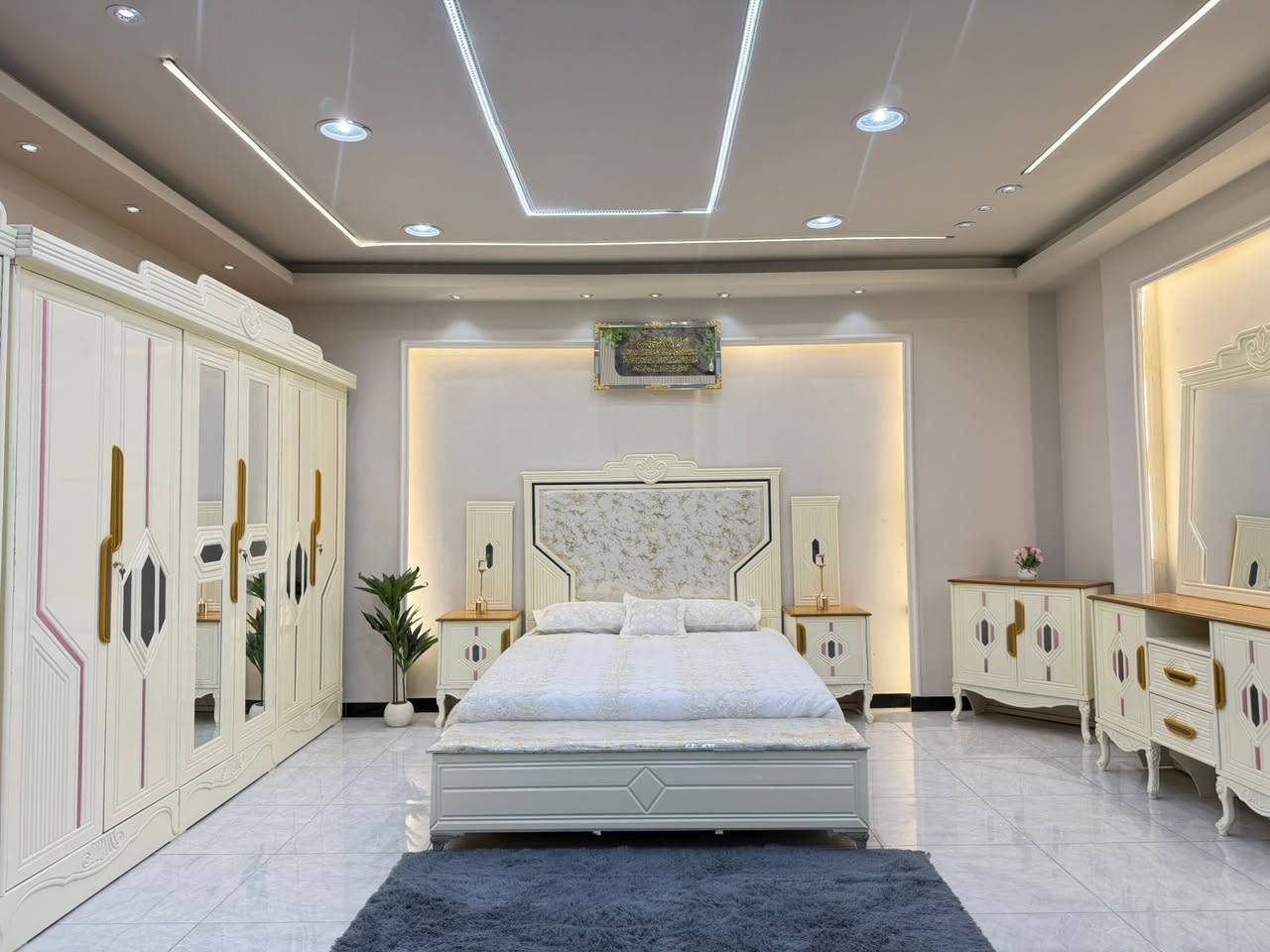 السلام عليكم متوفر انواع الغرف الخشاب صاج
للحجز والاستفسار واتساب
https://iwtsp.com/9647865055490
او للاتصال ***********
