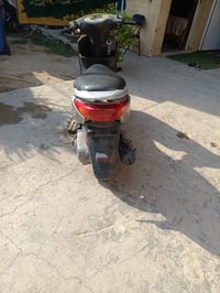 بريز • شغاله • محتاجة كربائيات