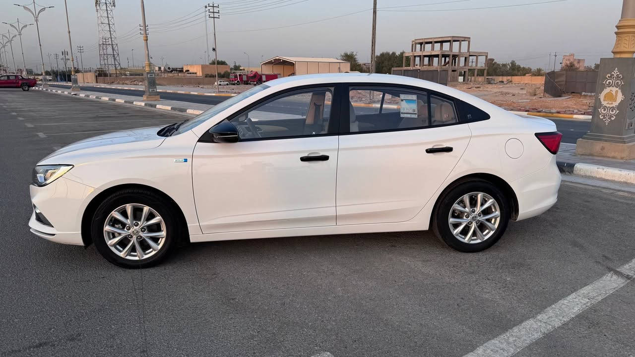 Standard/mg5 2025
مواصفات ستاندر/ رقم كربلاء
داخل ضمان الشركة وكل صيانتها الدورية والفحص بالشركة 
ممشى:33 الف 
بيها ملاحظات بارد بسيطة موضحه بالصور (بدون صبغ او تكحيل ) 
جاهزه للسونار والفحص الشامل من اي تبديل او عيب 

السعر : ٩٣ قابل للتفاوض بالمعقول 
وتساب :***********
