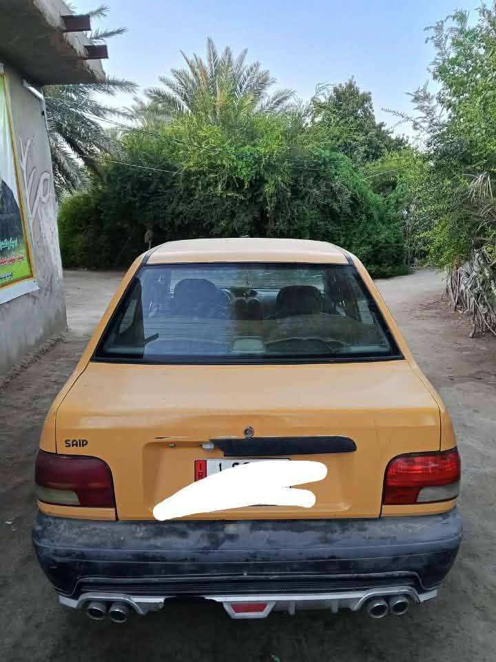 السلام عليكم للبيع مديل 13 نضيفه هيئة وغرامات عليه محرك نضيف كير جديد استوني شاده رقم بابل السعر 25 ورقه وبيه مجال مكان سياره الديوانيه شاميه ***********
