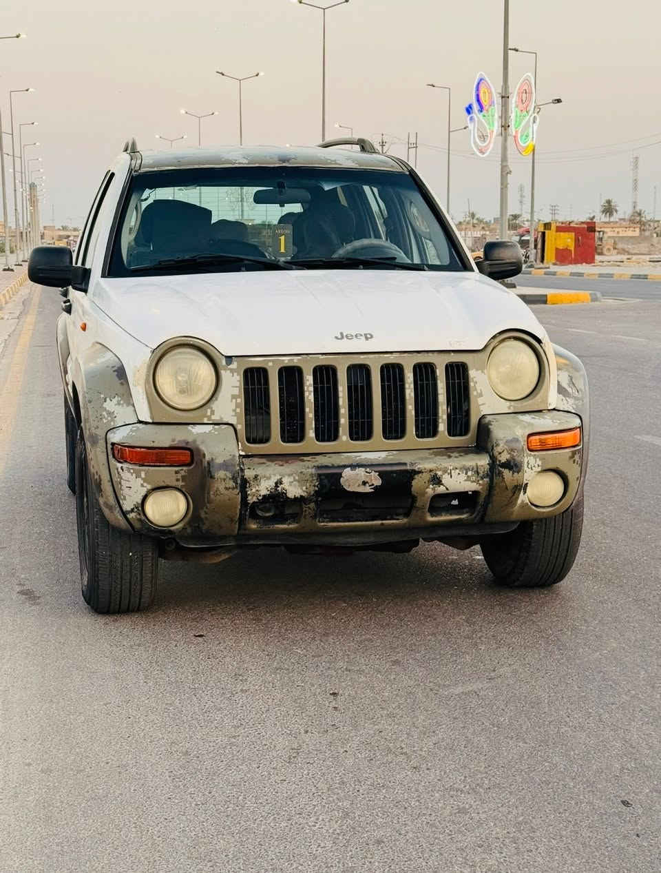 السلام عليكم  للبيع جيب لبرتي موديل 2004 مال مزاد الدوله بيها كتاب اصولي السياره مكينه وكير نضيفات تخم تاير نضيف حداديه نضيفه تبريد شغال خير من الله كهربائيات كله شغاله السعر (50) وبيه مجال للشراي للاستفسار اكثر الاتصال على الرقم ***********
مكاني  كوت العزه الجديده
