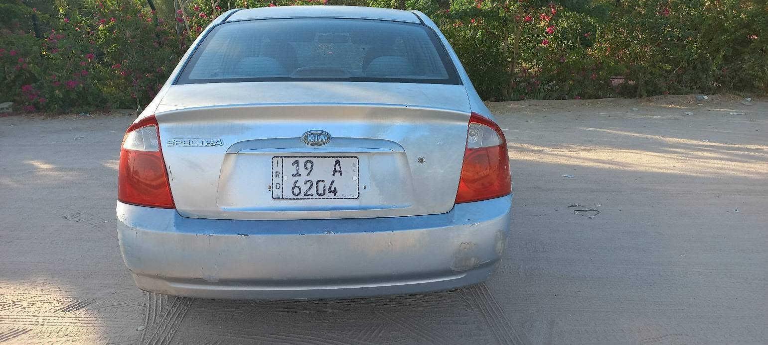 للبيع كيا  اسبكترا  السعر 58 ورقه  وبيه مجال  موديل 2006  رقم كربلاء دولي  ابسمي مداور ثاني   يوم  مكينه 2000  حادثها جاملغ أمامي  صوب السايق مال وارد أمريكا تخم تاير جديد منظومة تبريد جديده كهربائيات جديده  غرفتها  حلوه هزه جديده السياره ابلاديه بيها جراد بسيط مكان السياره كربلاء للاتصال ***********
