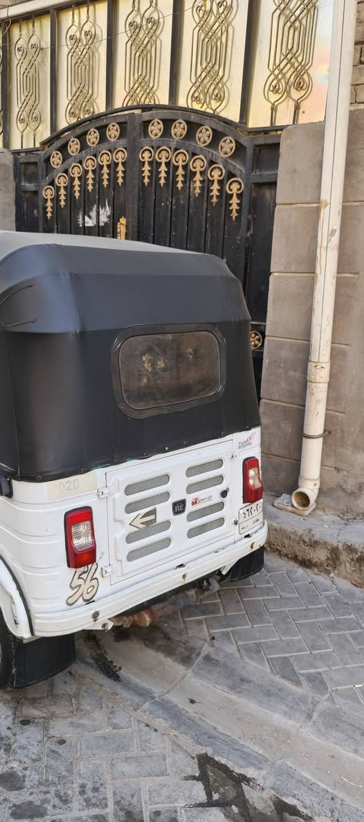السلام عليكم تكتك موديل 20 شهر  11 سعره 7 وميتين رقم بغداد المكان مدينة الصدر ***********
