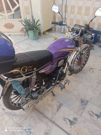 سولنيك • ٢٠٠ • ٢٠٢٥