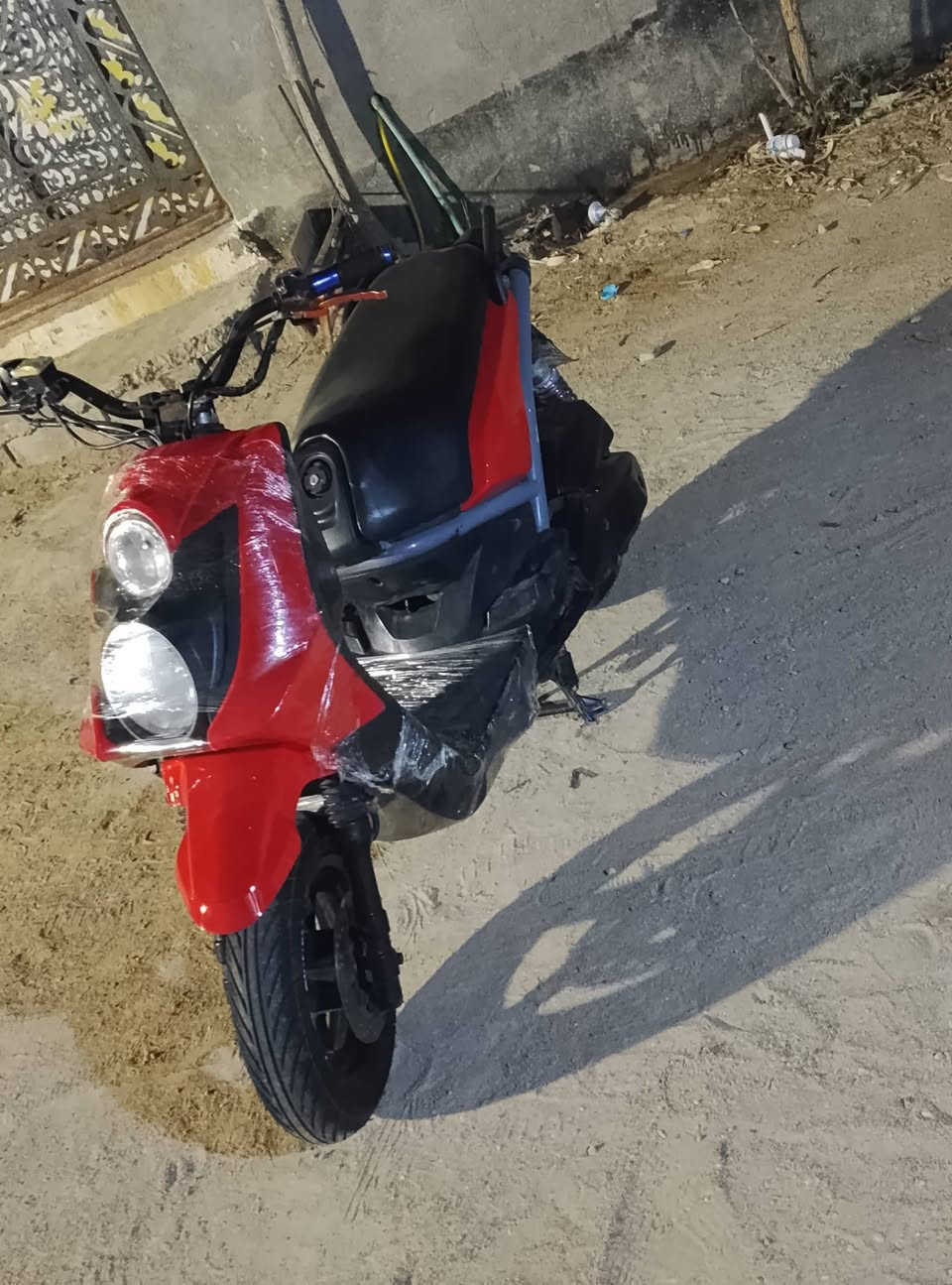 سلام عليكم سكنس جبلي كفاله ما مفتوحه لا تنقيص ولا تبخير شعله ومعدل فول تأيرات جدد كهربائيات شقاله من طول لطول  دراجه نظيفه بمعنه لكلمه 
مكاني تنومه 
***********
لمو شراي لا يراسل  
سعر ٩٠٠

