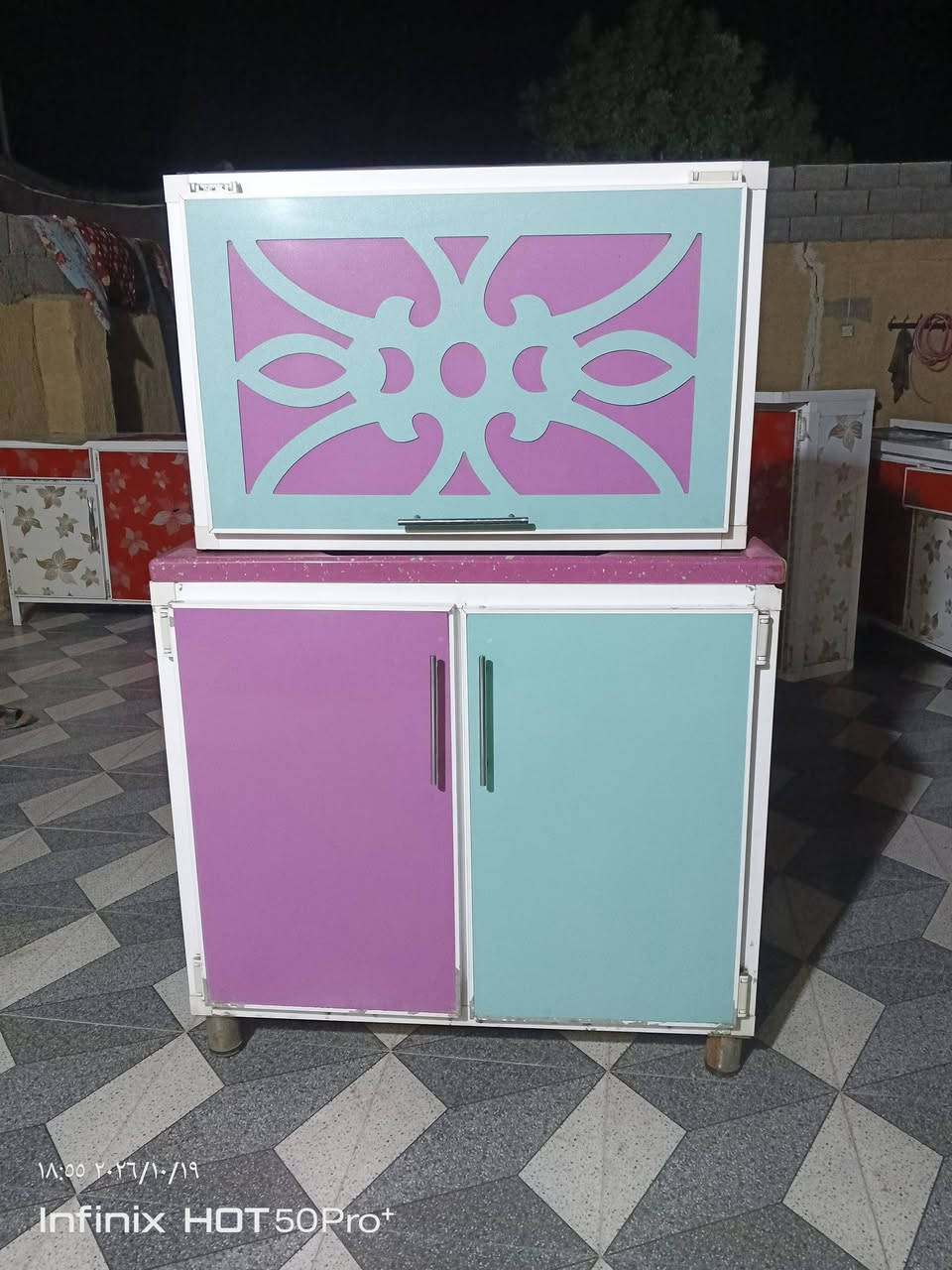 سنوكه • ٢قطع • مرمر