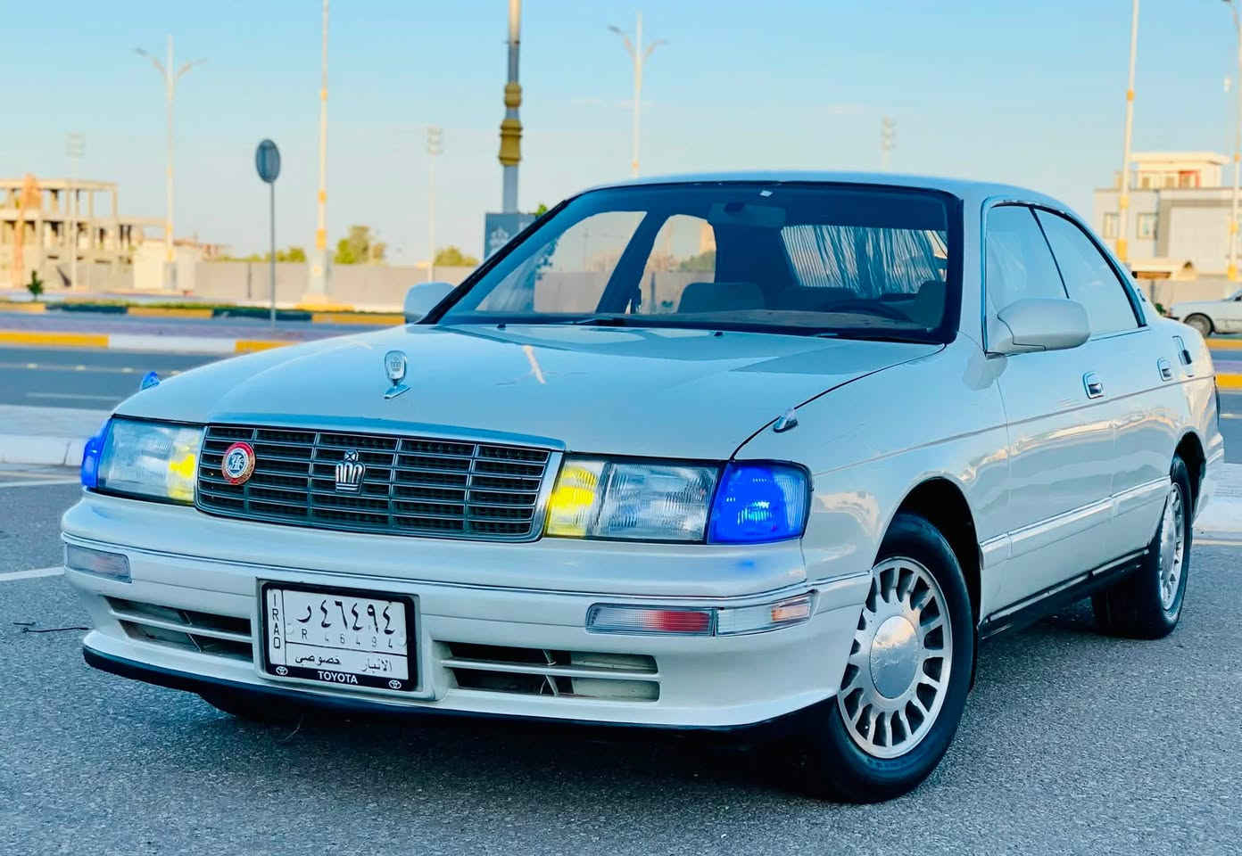 السلام عليكم ورحمة الله
للبيع بطه منفصل لون لؤلؤي موديل 1993 رقم انبار مشروع وطني (بأسمي) تحويل مباشر وين ميعجبك 
گير ومكينه 2500 ديلكو 
السياره كفاله گص ونقل وعيب وضربه واصوليات 
السياره جاهزه من حداديه تخم تاير كهربائيات تبريد ثلج ارضيه وتنته تغليف جديد ويل جديد ادامه جديده ماعايزها شي مكان السياره كربلاء 
السعر 49 وبيها مجال بسيط 
للاتصال،،، ***********
