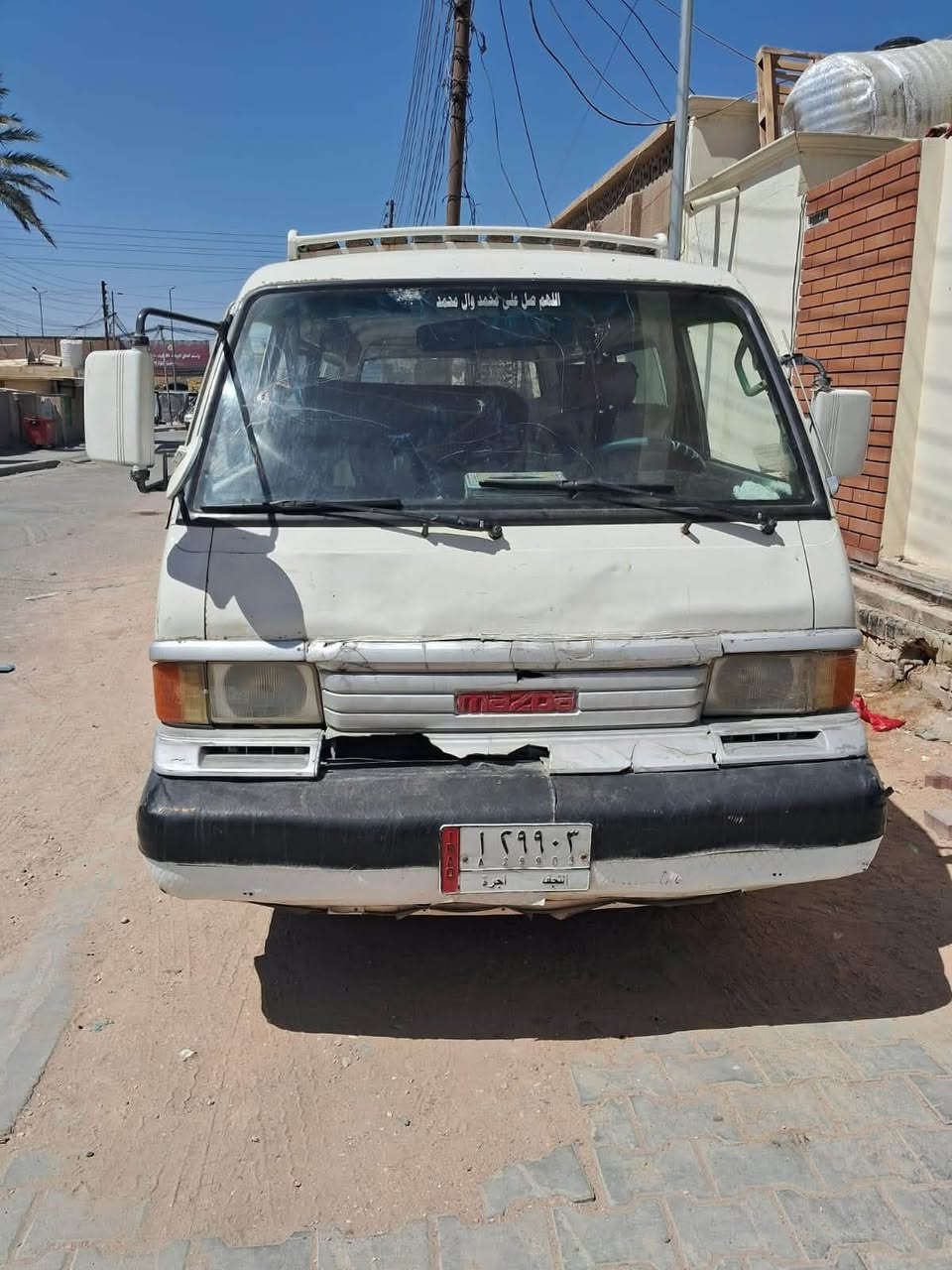 سياره كيه مازده كما موضح في الصوره
السعر 38وبيه مجال بسيط 
للتفاصيل والاستفسار الاتصال على ‭

‭***********‬
