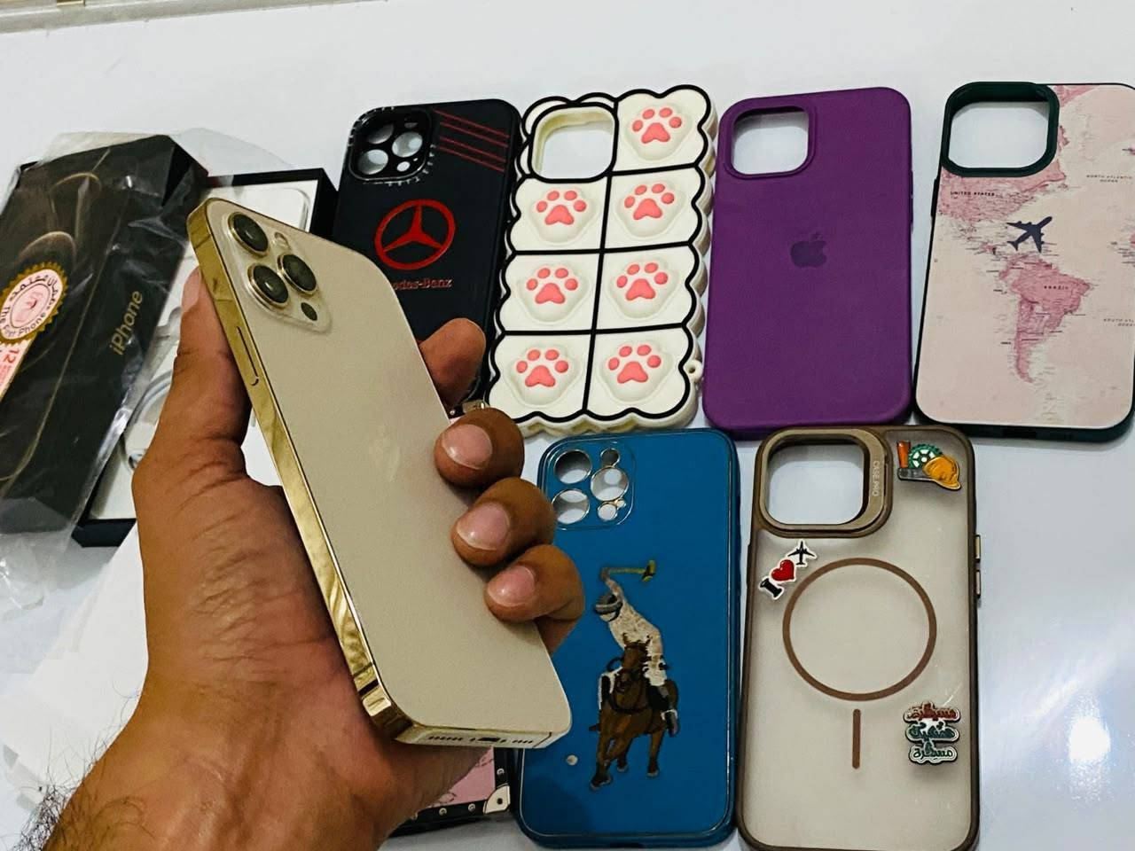 ايفون 12 برو ماكس • قطعتين • بطاريات ٧٦/٧٥