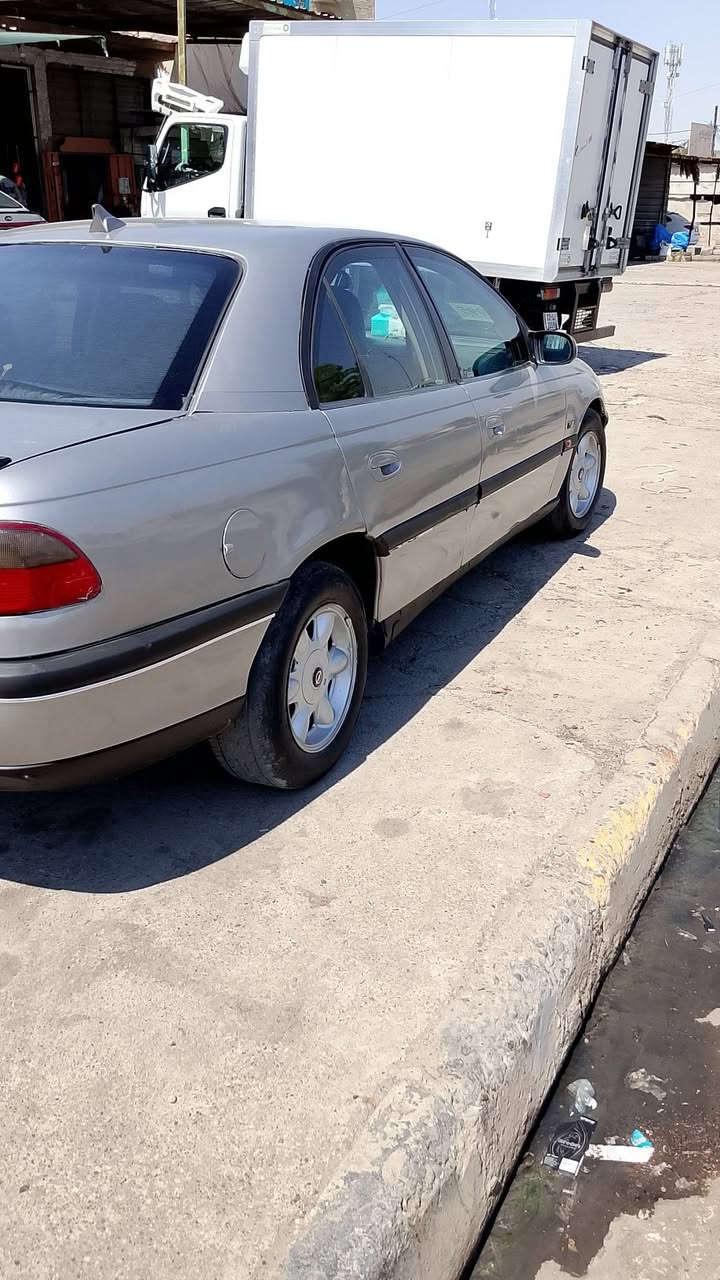 أوميكا بزون حجم 20 كبس موديل 95 نينوى كيري اوتوماتيك بسمي صبغ جماليه فقط بدون أي ضرر تبريد سعرها 45 بيها مجال بسيط 
***********
***********
