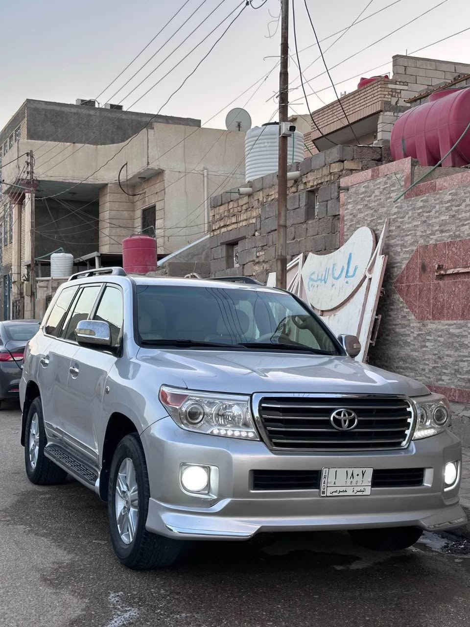 لاند كروز • ٢٠١٠ • مكفول مكينه