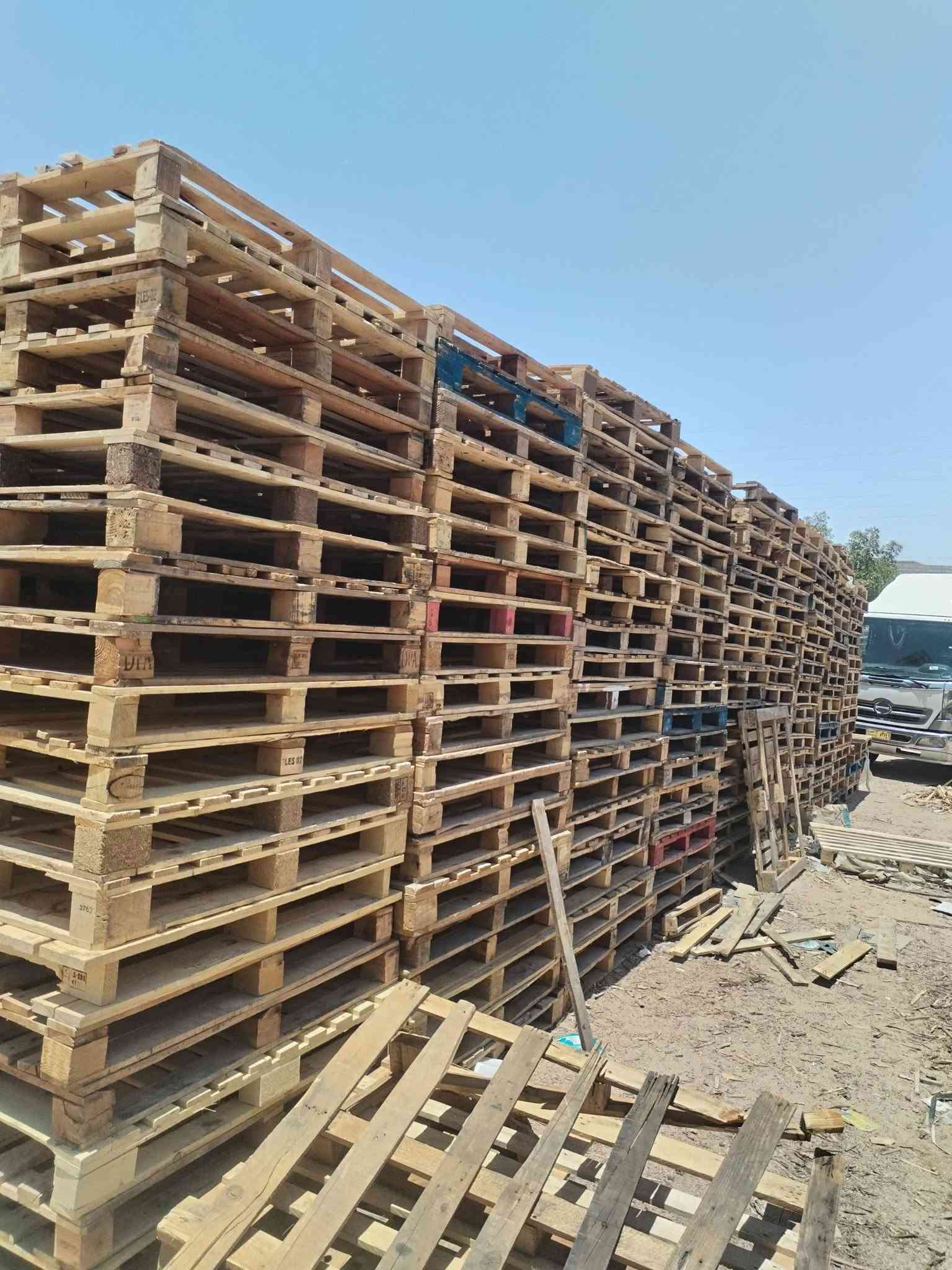 سلام عليكم
سكيب للبيع 120/100
سعره 4500 قابل للتفاوض 
سكيب كله نضيف 
اعداد مفتوحه 
للاستفسار ***********
