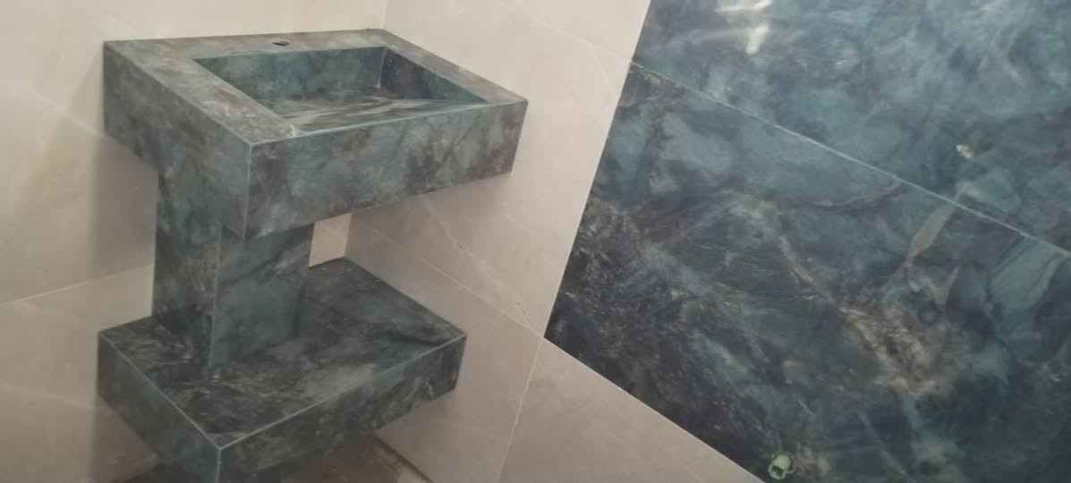 مغاسل بورسلين اشتغلو حسب القياس طلب والستفسار عل هذا الرقم ***********
