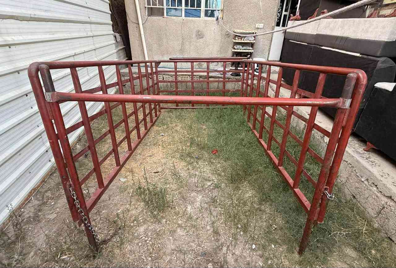 📏 قياسات المحجر:
طول: ٣م و٦٤سم | عرض: ١م و٧٠سم | ارتفاع: ١م
الخارج للقمارة: ٨٥سم

🚪 الباب:
الارتفاع: ٥٢سم | العرض: ١م و٥٨سم

📍 الموقع: بغداد – الشراي
📞 للاتصال: ***********
📢 مكلّف بالنشر
