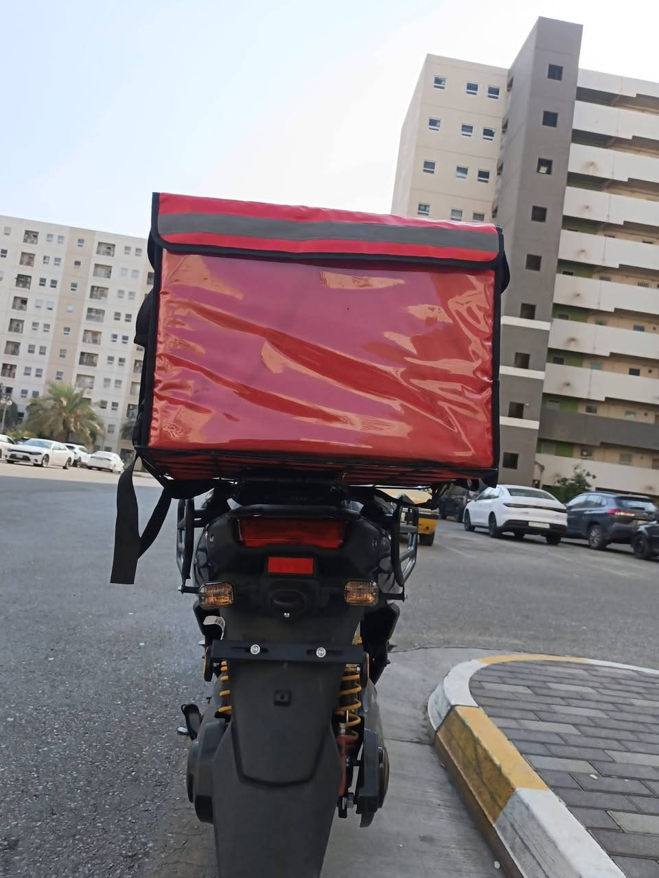 دراجة شحن • ٦ بطاريات • مشيه ٨٠ كم