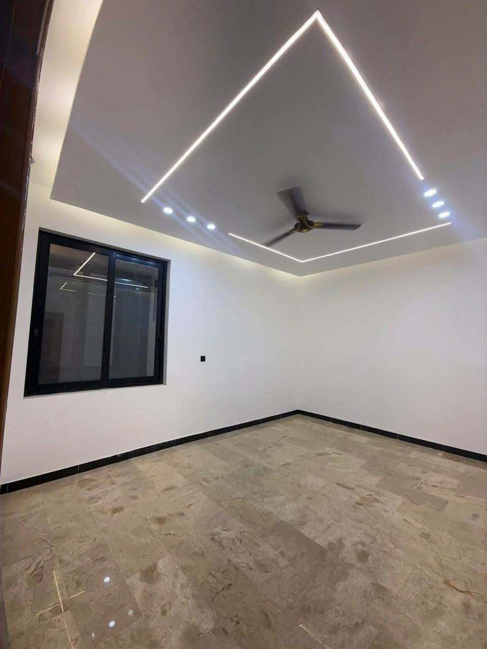 النجف الاشرف • حي الجامعة • ١٤٠م