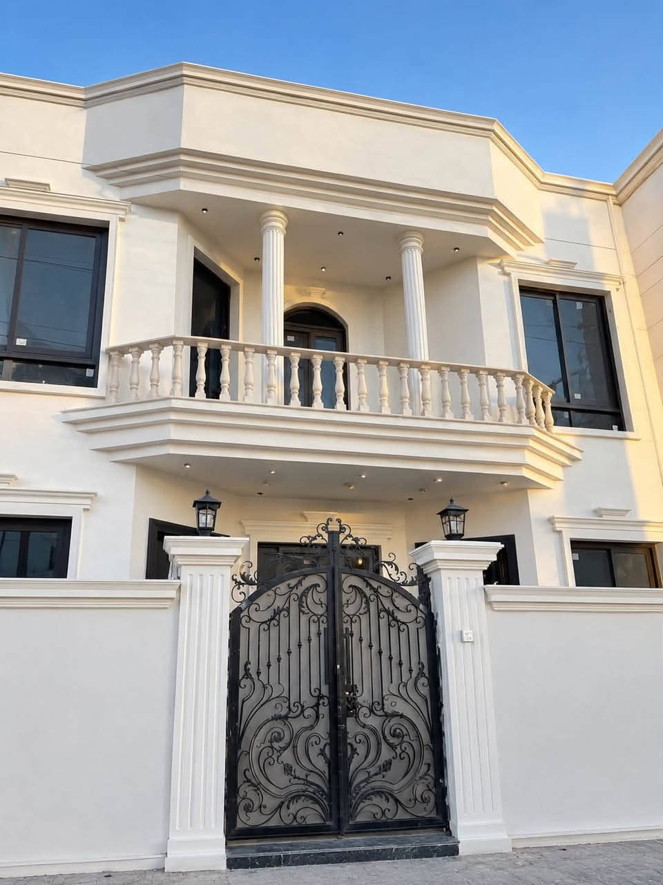 بالعامرية 📍
كاادر متكامل لجميع أعمال الديكور والتشطيبات الداخلية والخارجية، من الجبس بورد والصبغ والطلس إلى بديل الخشب والشيبورد وبديل الحجر، بتنفيذ راقٍ وأسعار مناسبة.

📲 واتساب: *********** | 📩 فيسبوك
