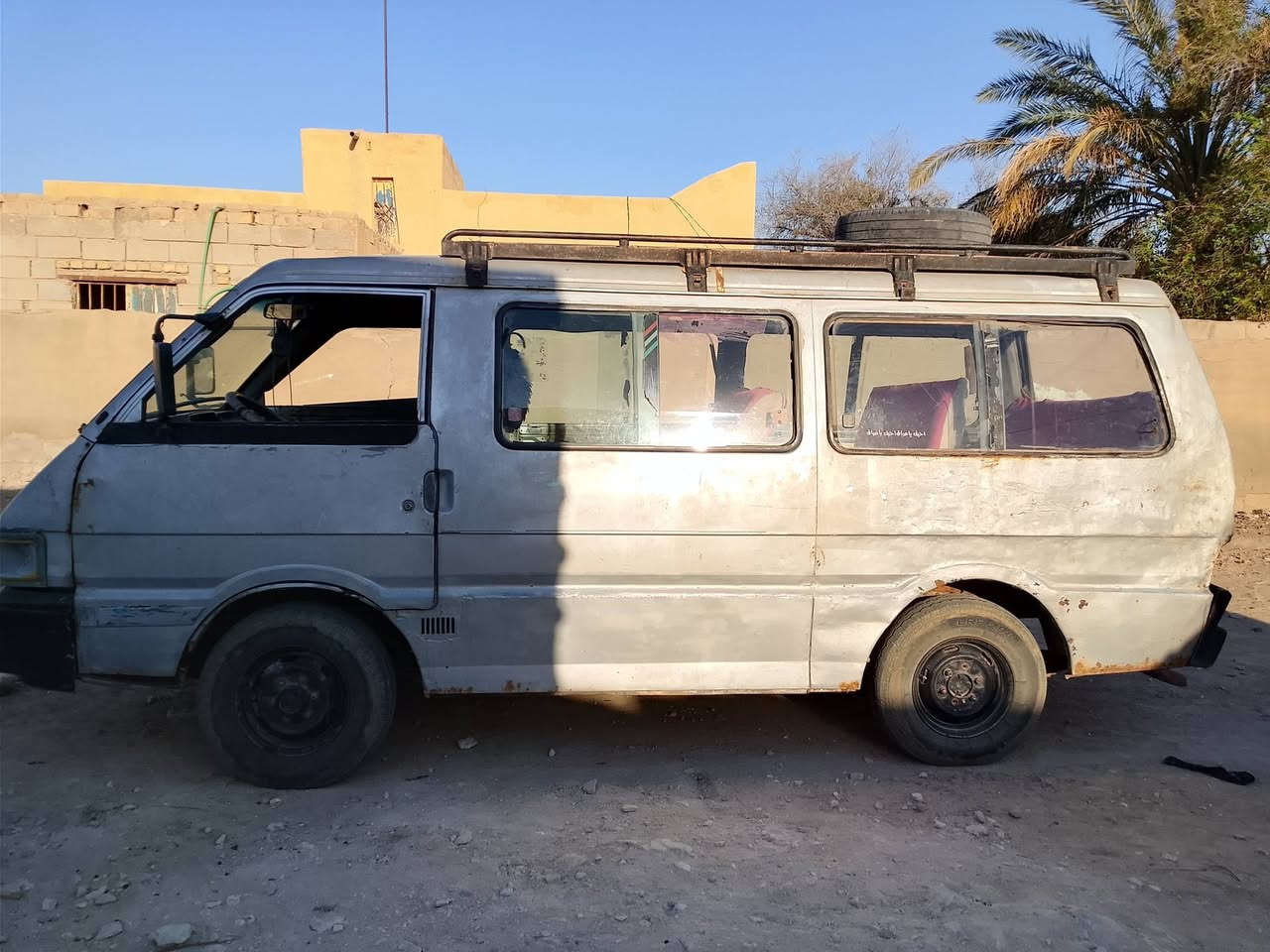 كيه بستا موديل 94مكينه بيها خيط بخار القير الخامس يفلت رقم صدامي ابيع كوم حديد السعر12وبيه مجال اتعهد من السرقه والعشائر مكانه السماوة الوركاء ***********
