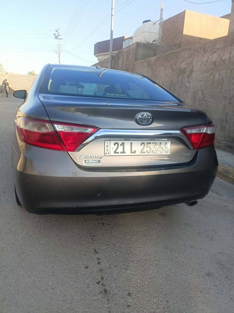 السلام عليكم كامري 2017للبيع سيارة حلوة فول مواصفات السعر 130وبيهة مجال تفاصيل الاتصال على الرقم ***********
