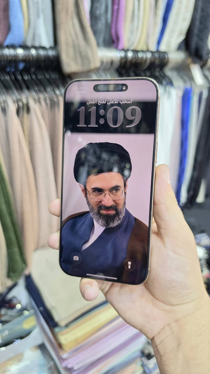 آيفون ١٦ برو ماكس • بطارية ١٠٠٪ • دورات ٢٠٢