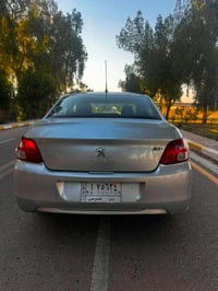 بيجو ٣٠١ • موديل ٢٠١٤ • كير ومحرك نضيف