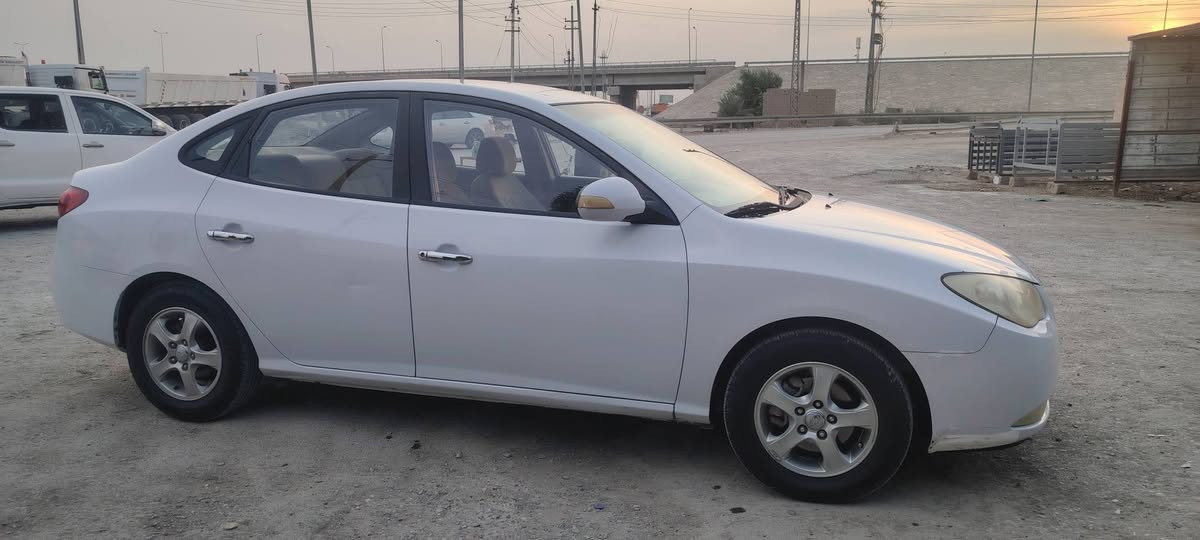 النترا • ٢٠١١ • مكينة ١٦٠٠