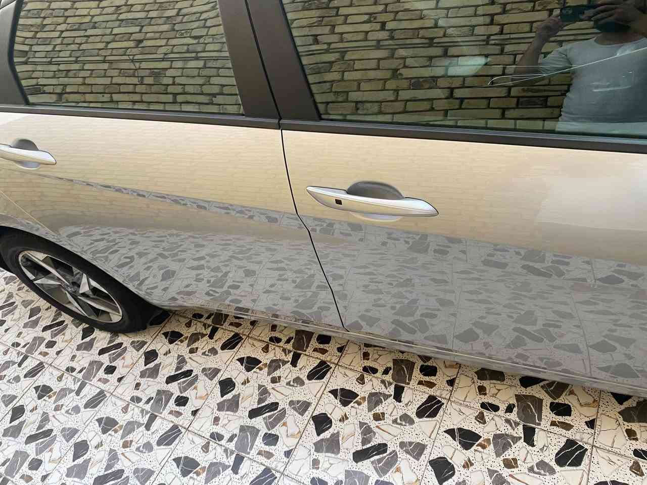سلام عليكم 
النترا موديل 22امريكي معوقين ذي قار ضربته كدامك بدون شاصي بدون فخذه شرط شخط مابيه ليبل واحد عده البنيد مبدل ضربته خفيفه كلش بجمه كله كبس وكاله ع اللبلاد وكاله ثاني يوم ماشيه 47حقيقي فول مواصفات للخير عده الفتحه مكينه كير كفاله تبريد ثلج 
بصمه تشغيل بصمه بيبان 
شاشه كامره شاشه اعطال 
تحكم فول 
نضام قياده 
تحديد مسار 
قياده اليه 
هاند بريك 
رادار امامي خلفي جانبي 
تبريد بيانو 
تدفئه تبريد بلكشنات 
ترحيب عند الاقتراب 
مانع تصادم امامي خلفي 
سعر 130بيه مجال للشراي بسيط يتصل مكان ناصريه مركز ***********/***********
