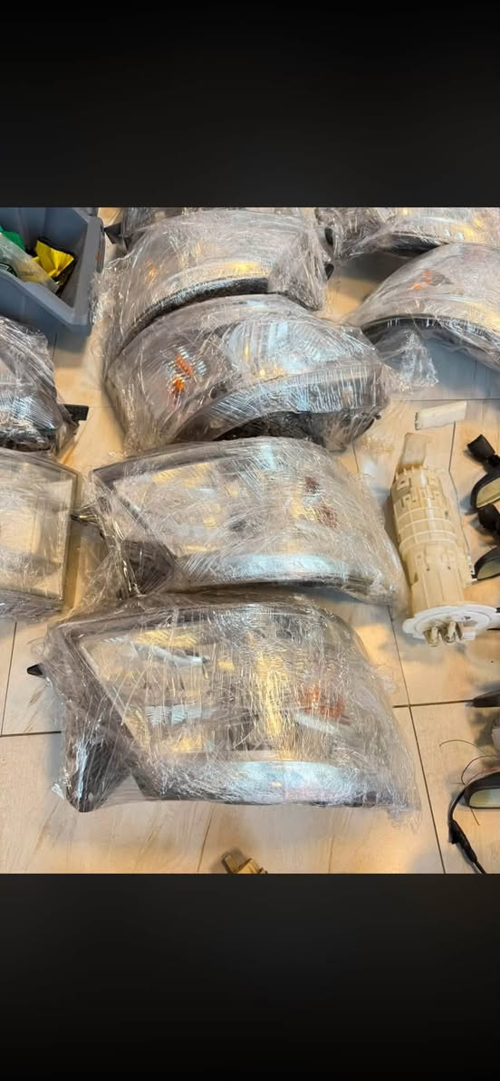 يتوفر لدينا قطع غيار نيسان أورفان /هايس تفصيخ +جديد
العنوان بغداد فلكة حي النصر قرب المشاتل 

يتوفر توصيل كافة أنحاء العراق 🚛

للاستفسار ***********
