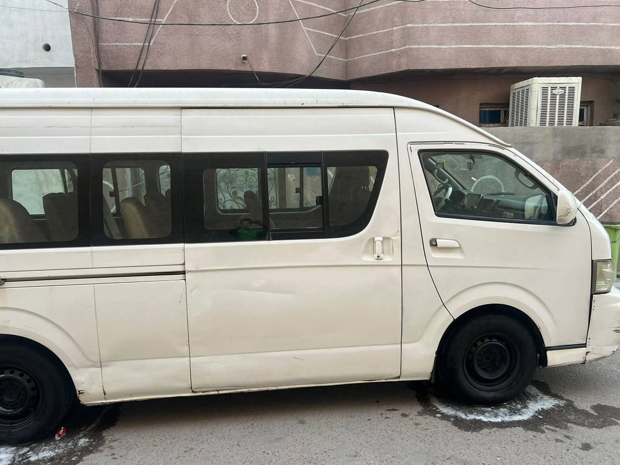 البيع كير مكينه اكسن دوشمه تبريد صدر تايرات كلهن كفاله بيه طخه بالحجل مال طويله زغيره وبيه شخط باب السلايت 
وتجي تشوف بعينك موديل 2014 بسمي 
مكاني بغداد العبيدي السعر 122 وبيه مجال قليل 
***********
