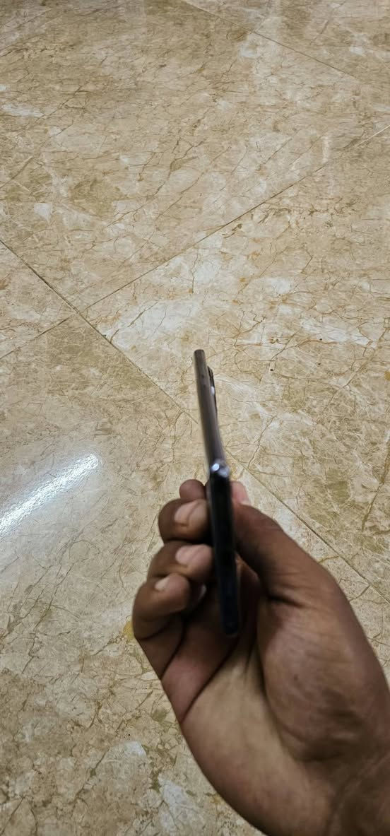 تكنو سمارت 20 برو معارض مع ايفون شعندك نزل مكاني موصل 

وضع شركه شخط مابي

نص مكتوب في الصور:
- ١١:٣٤ ص
- هاتفي
- HiOS
- Based on Android
- V13.6.0
- اسم الجهاز
- TECNO SPARK 20 Pro+
- الطراز
- TECNO KJ7
- إصدار Android
- 14
- وحدة المعالجة المركز...
- Helio G99 Ultimate
- الكاميرا الأمامية
- 32M
- الكاميرا الخلفية
- 108M TRIPLE Camera
- RAM
- 8.00 GB
- 5.00 GB +
- 8 GB قابلة للتوسيع
- ROM
- 256.00 GB
- البطارية
- 5000mAh
- الشاشة
- 1080X2436