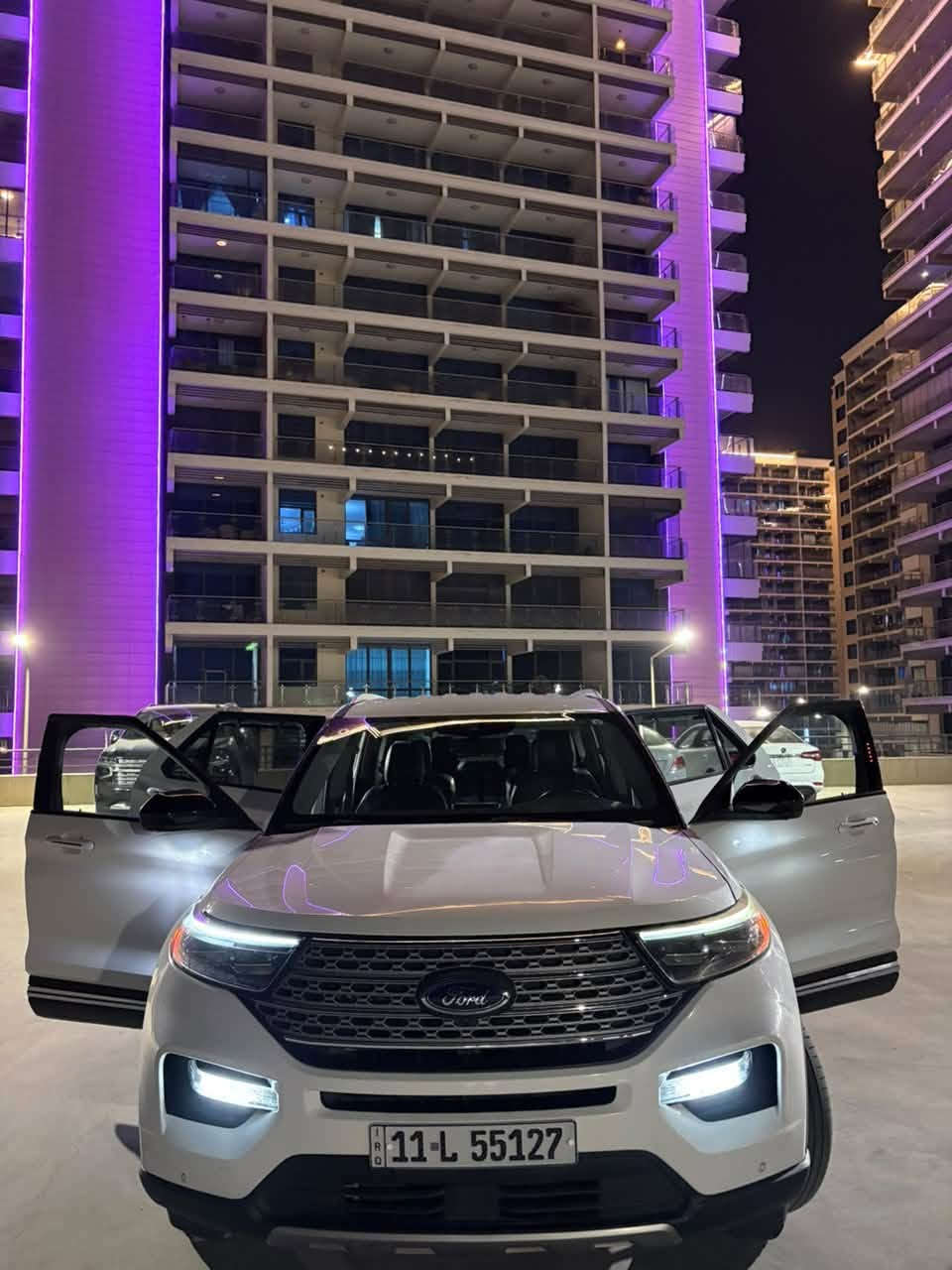 فورد اكسبلورر. |   2023 Explorer 
لمتد Limited 
فول عدا الفتحة
المواصفات العامة:
- اوتو هولد
- ⁠تحديد مسار
- ⁠تدفئة تبريد كشنات
- ⁠تدفئة كشنات الصف الثاني
- ⁠محرك 4 سلندر تون توربو 
- ⁠ نظام الكاميرات المحيطية بزاوية 360 درجة.
- ⁠مثبت السرعة التكيفي (Adaptive Cruise Control) مع ميزة التوقف والانطلاق وتحديد منتصف المسار.
- ⁠نظام التحذير من الاصطدام الأمامي مع مكابح الطوارئ التلقائية (AEB) ورصد المشاة.
- ⁠نظام مراقبة النقاط العمياء (BLIS) والتحذير من حركة المرور المتقاطعة عند الرجوع للخلف.
- ⁠ حساسات ركن أمامية وخلفية.
- ⁠كار بلي
- ⁠كشنات vip
- ⁠ الإضاءة: مصابيح أمامية وخلفية ومصابيح ضباب تعمل بتقنية LED بالكامل.
- المرايا الجانبية: قابلة للطي كهربائياً، مدفأة، وتحتوي على إشارات انعطاف وإضاءة ترحيبية.
• صندوق كهرباء
• ⁠التكييف: أوتوماتيكي ثلاثي المناطق (تحكم منفصل للسائق، الراكب الأمامي، والمقاعد الخلفية).
• ⁠ميزات إضافية: شاحن لاسلكي للهواتف الذكية، إضاءة داخلية محيطية خافتة (Ambient Lighting)، وستائر يدوية للنوافذ الخلفية.
بالأضافه الى مواصفات اكثر معروفه

الحادث جاملغ امامي وحافه البنيد فقط ..
🔴ضمان سلامه المحرك والكير
ايرباك مرجع سستم
حالة السياره ممتازة شرط الفحص 
مكان السيارة بغداد
📍 رقم بغداد 
بأسمي تحويل مباشر
سعر 255 وبيها مجال
للإستفسار اكثر 
التواصل مع الرقم التالي 
 *********** واتساب.
