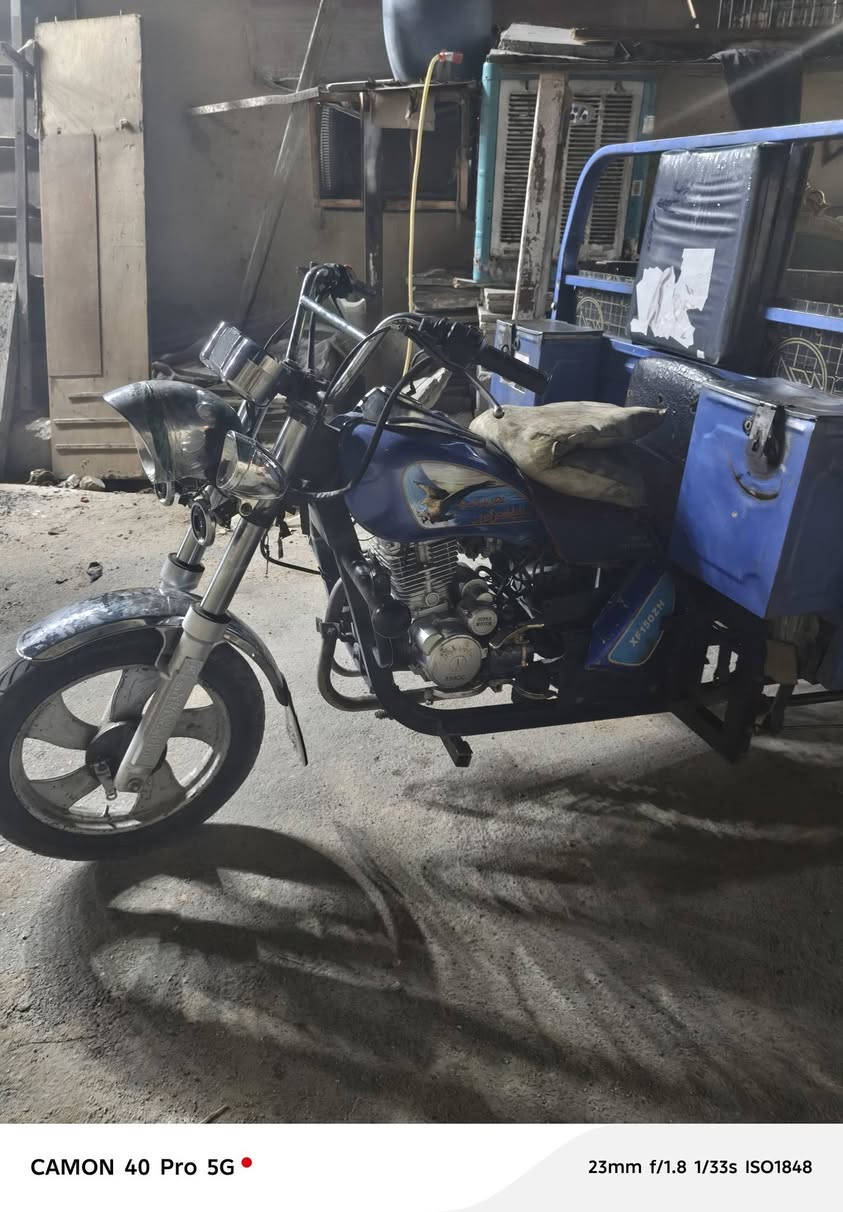السلام عليكم ستوته للبيع موديل 20 السعر 1400 وبيها مجال والالوان بغداد ستوته كلش نظيفه  ***********
