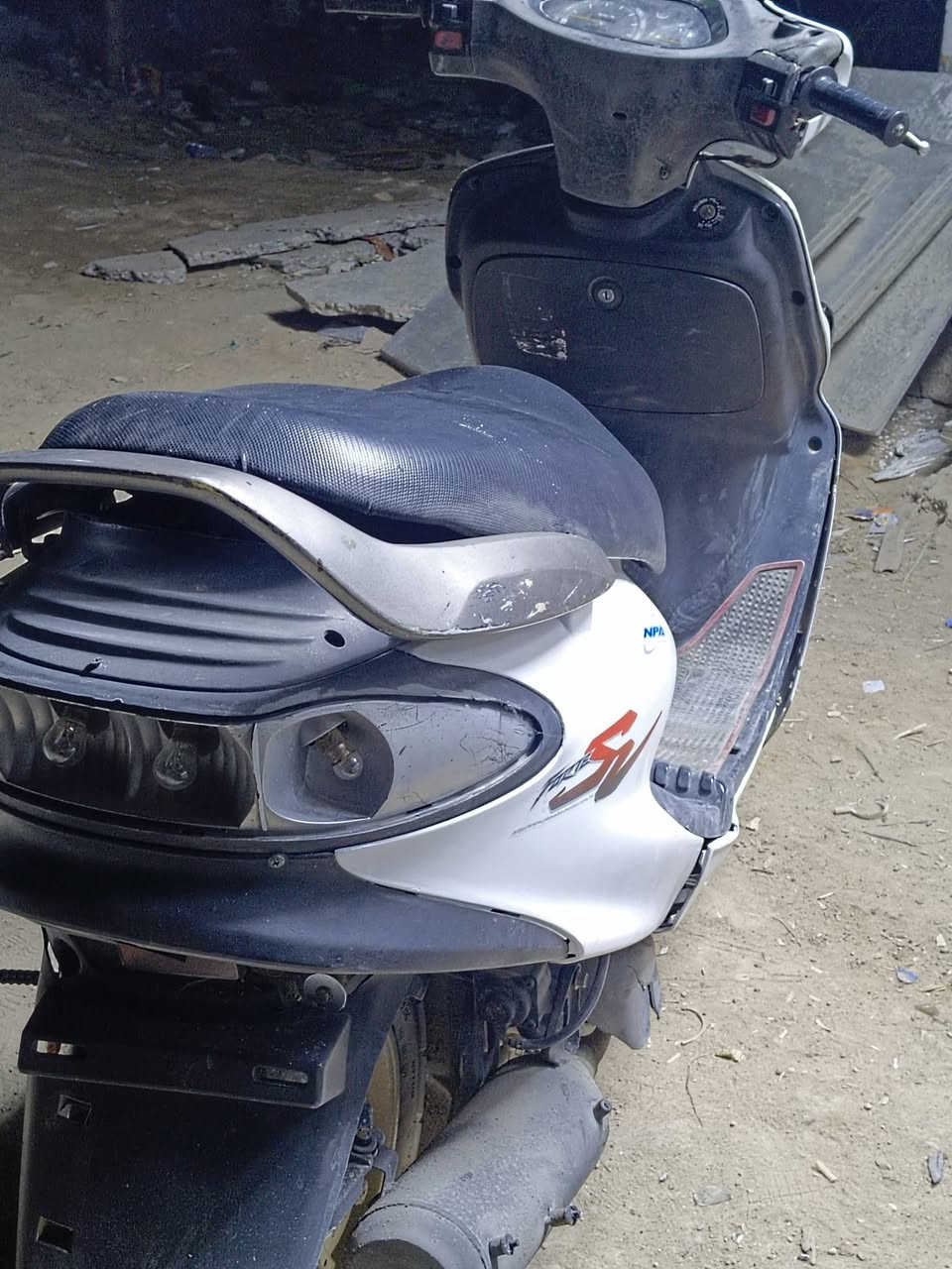 سلام عليكم
دراجه دولفين للبيع معلكه ولف السعر 150 وبيهاا مجال حك جيه  العنوان بابل حي البكرلي للتواصل  *********** بي واتساب
