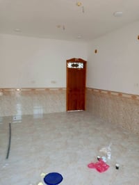 طابق ثاني • شارع 40 • قرب جامع لواثق