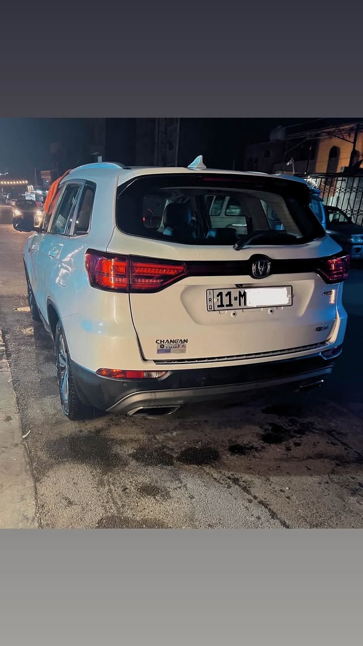 شانجان cs75 موديل 2020 فول مواصفات  ماشية 74 كيلو بيها صبغ اثر ضربات خفيفه عن طريق ستوته من الجهتين    السياره استلام شركة على ايدنه 
العنوان بغداد / حي الجامعة 

السونار مرفق مع الصور 

*********** واتس اب 

السعر 112 ورقه

نص مكتوب في الصور:
- العنوان : بغداد - البياع - تقاطع درويش - مقابل المجمع السكني تاريخ الفحص 17-09-2026 الوقت 8:46:14 PM اسم صاحب السيارة رقم السيارة 11 النوع والموديل تشانجان سي اس75/ابيض2020 ملاحظة : الفحص نافذ لمدة 3 ايام من تاريخ الفحص الجانب الايمن صبغ جاملغ امامي - صبغ ومفتوح باب امامي - صبغ ومفتوح باب خلفي - صبغ جاملغ خلفي - رصعات وخدوش في الجانب الجانب الايسر صبغ جاملغ امامي - صبغ ومفتوح باب امامي - صبغ باب خلفي - طخة جاملغ خلفي - رصعات وخدوش في الجانب المصد الخلفي صبغ دعامية - رصعات وخدوش وتكحيل كارت قبق الجنطة الجزء العلوي رصعات وخدوش قمارة المصد الامامي صبغ دعامية - طخة وبارد وتكحيل ورصعات بنيد