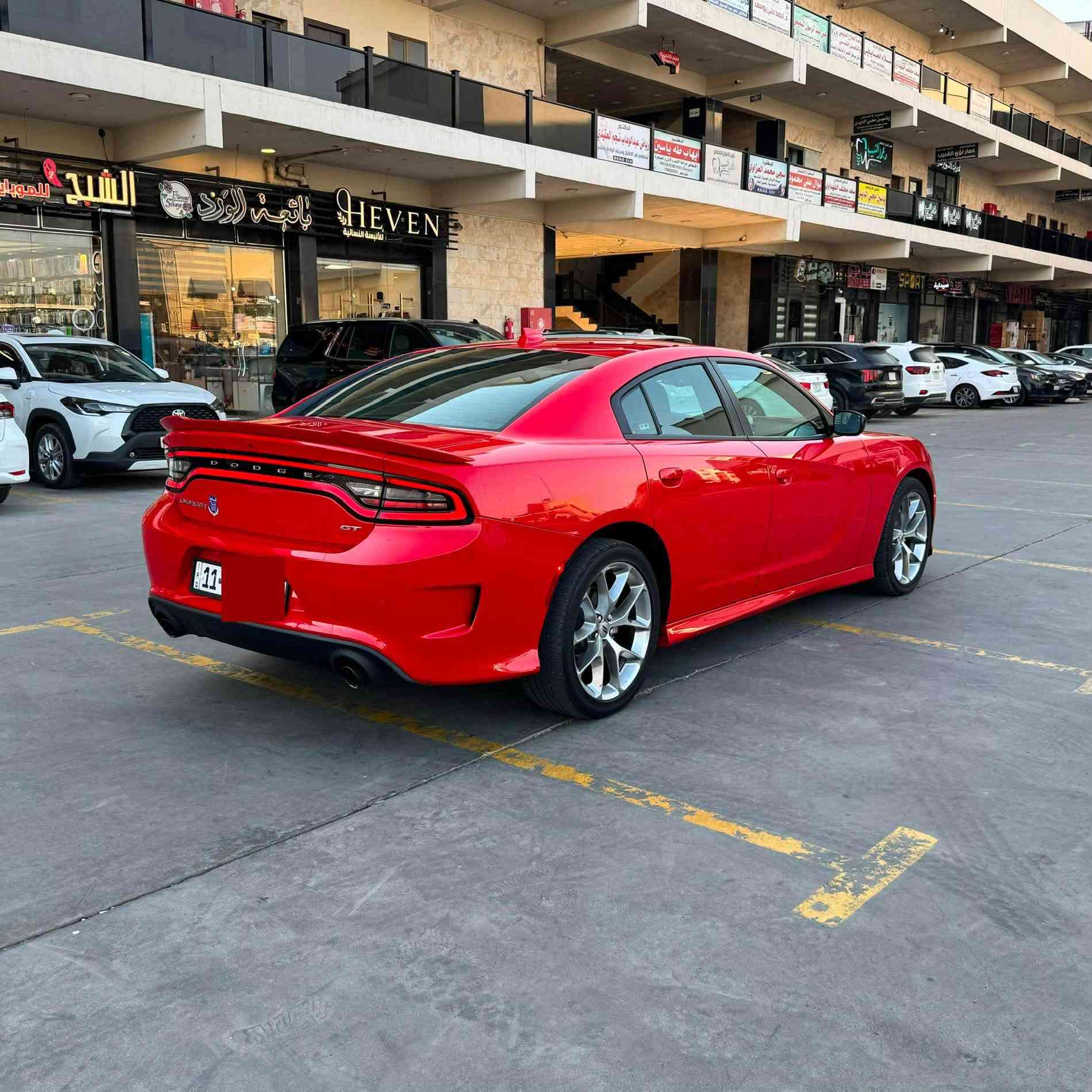 جارجر 2023 GT
Last call 

كفاله فقط صبغ دعامية 

ماشيه ١٣ ميل فقط شرط الفحص 

مكاني بغداد الكرخ

رقم بغداد سنويه باسمي

الي يدور راكضه متفيده

***********
