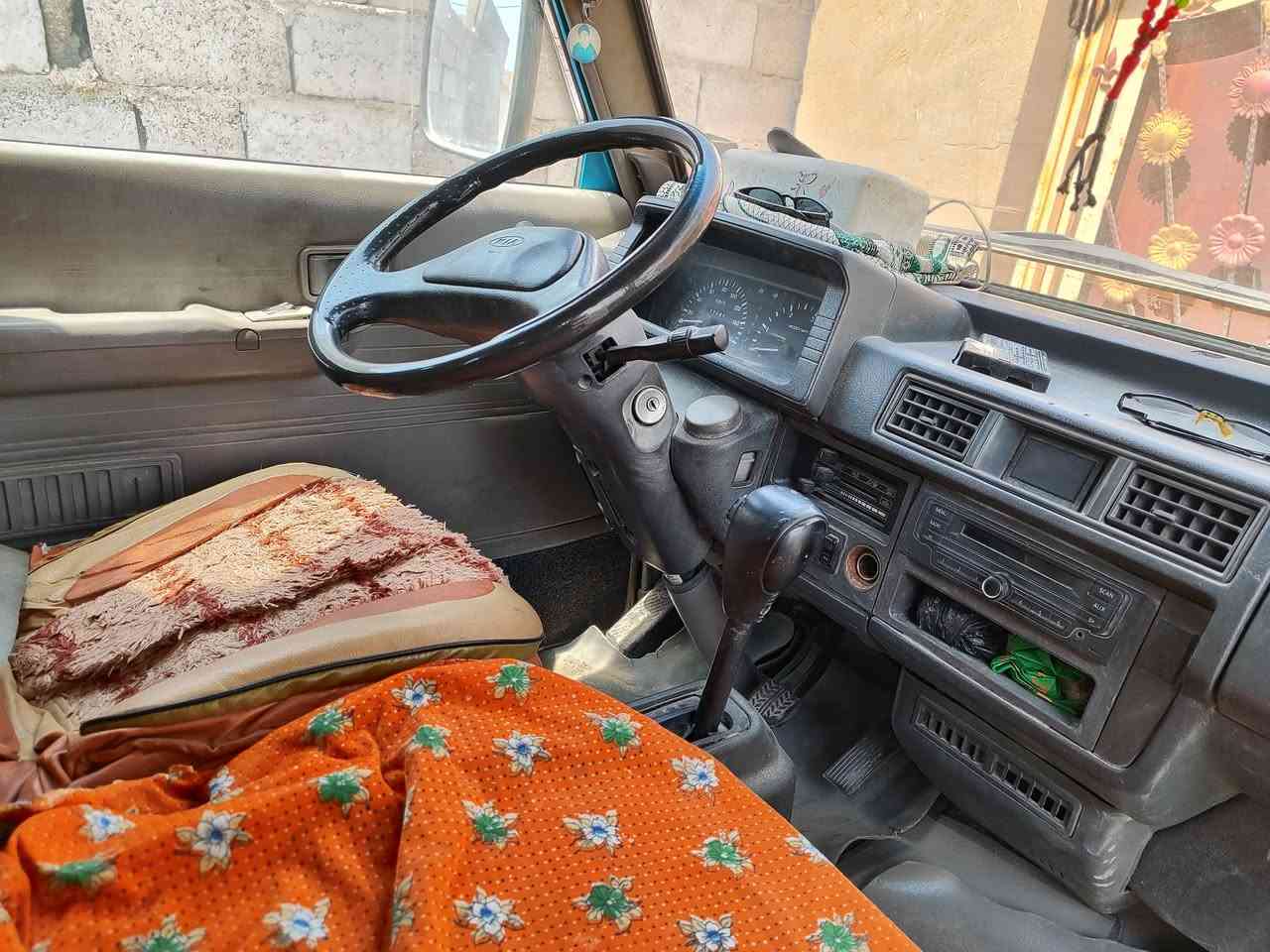 سلام عليكم كيه بنكو للبيع مديل 1996 دبل قماره
مابيها اي نقص كهربائيات كلها شغالة دوشمه جديدة
مكينه وكير كفاله كير اوتوماتيك 
رقم بغداد انكليزي باسمي 
السيارة بلادية كفالة عامة من الصبغ والتبديل
للاستفسار على الرقم ***********
على خاص مامتواجد
