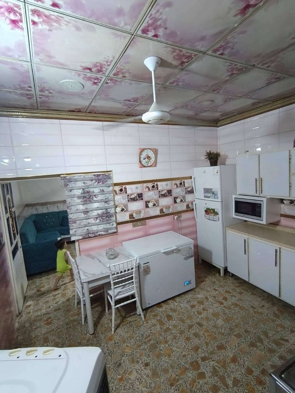 50 متر خلفيه الامكان شيشيان حي اور قرب جامع بيت مجيسر
للتواصل والاستفسار على رقم او مراسلة صفحه
***********
