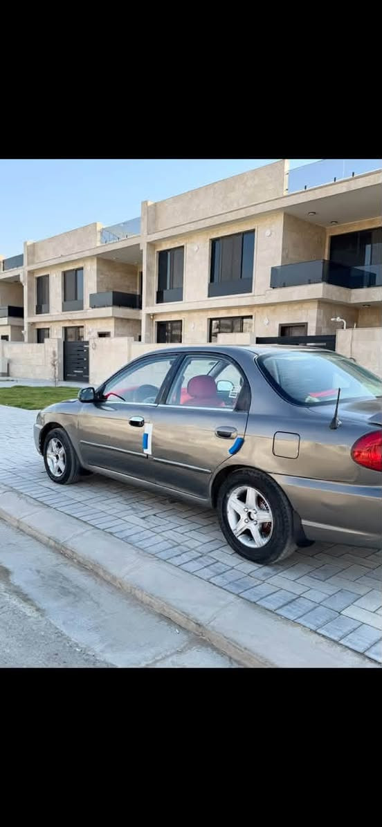 السلام عليكم
سبكترا موديل 2003 مكينه كير مكفولات صدر تايرات جديد داخل نضيف مصبوغه للجماليه رقم بغداد مميز بسمي مكاني حي الجهاد سعر 33
اتصل ***********
