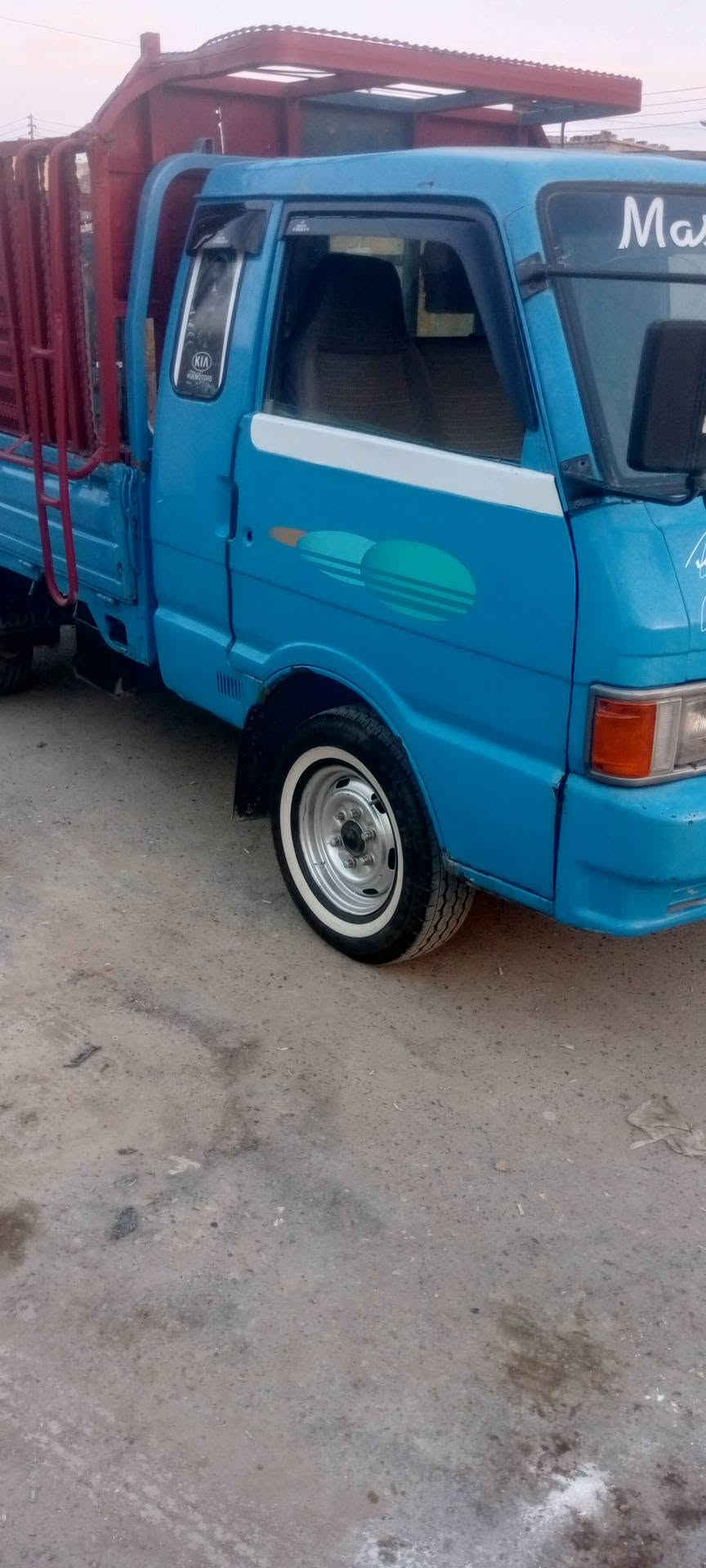 سلام عليكم كيا موديل 94 الثانويه لل 31 مكان بغداد المعامل السعر 48 7 تنقار ***********
