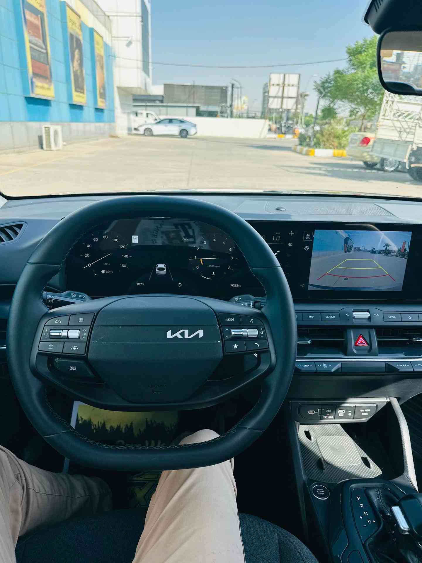 Kia K4 2025 EX بدون ايرباك بوضع الوكالة  مرقم اربيل - رقم و سنويه وفحص وهزه جديد لحد 2030  محرك : 2000 دوش  لون نفطي  وارد : اميركا  عداد مشي : 7 الاف فقط زيرو  مواصفات  Ex 1_بصمة  2_تشغيل عن بعد  3_ بصمة ابواب  4_ بصمة جنطه  5_شاشه متصل حجم كبير  6_فول قيادة ذاتيه مع تحديد مسار  7_فول تحكم ستيرن  8_تبريد متصل مع شاشه لمس  9_منافذ شحن خلفية  10_سايد بريك كهربائي  11_مانع انزلاق  12_نقط عمياء  13 _ تحكم وضعيات قياده 14_رادار امامي وخلفي وجانبي  15_فول حساسات توقف ذاتي  16_لد امامي مع عدسات زنون 17_لد خلفي  18_شحن واير لس  19_كامره خلفية دقه hd  20_ويل كب بلاد  حادث - حافة بند صبغ - بدون دواخل  بدون ايرباك  باقي سياره كفاله عامه ع اخير  عنوان :اربيل - معرض اربيل كارس  السعر 160  للاتصال ☎️***********

نص مكتوب في الصور:
- K4 2025 EX