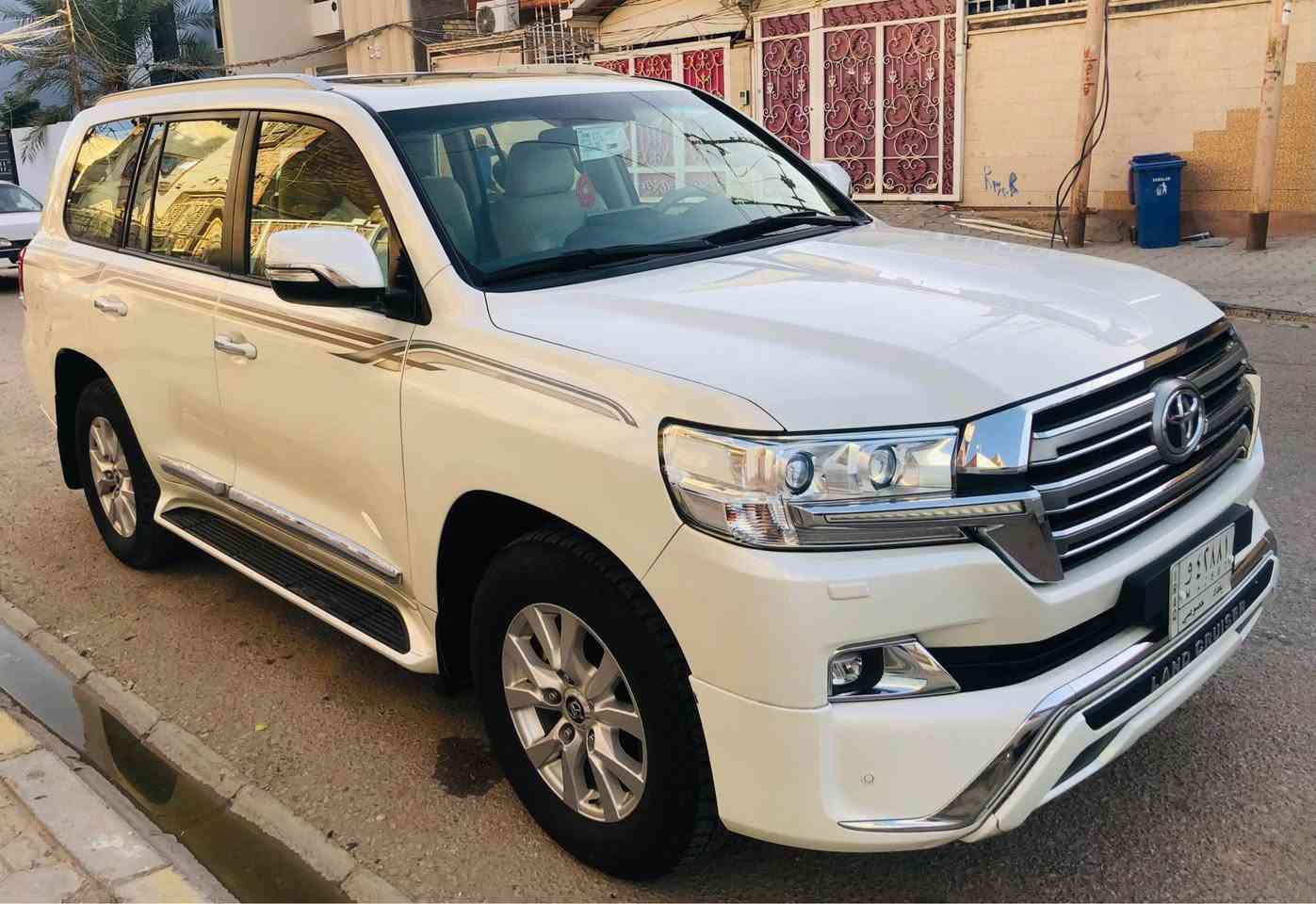 لاندكروز 2018 مكفولة كفالة عامة
بغداد للبيع بسعر 480 مع المجال
العنوان النجف 
*********** النجف, العراق
