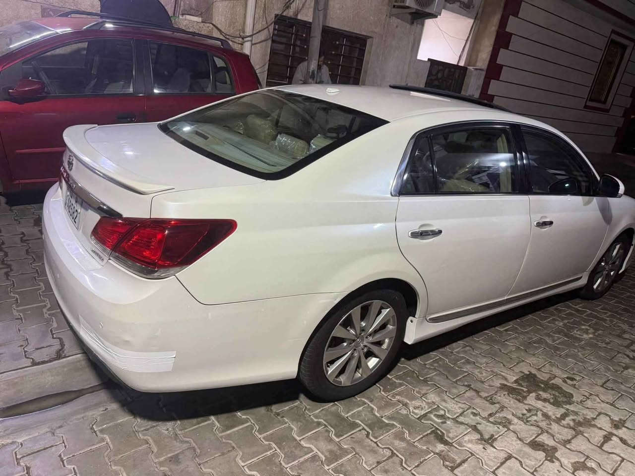 سلام عليكم تيوتا افيلون موديل ٢٠١١ رقم بغداد بسمي فول موصفات بيه قطعه وحده صبغ السعر ١٥٨ ورقه بغداد التاجي ***********4 غير متواجد على الفيس اتصل وادلل اذا اكو مراوس هم حسب القناعه St Andrew, Surrey
