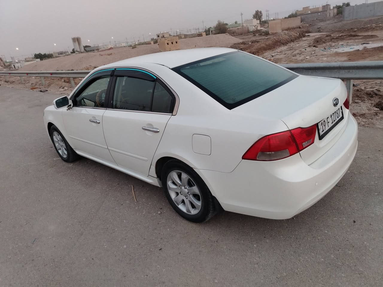 سلام عليكم ورحمة الله وبركاته سياره اوبتيمه للبيع 2009 محرك 2000 تبريد ثلج دواخل نظيفه تخم تايرات حداديه توني مسويها سنويه توني مسويها الاستفسار عن طريق رقمي *********** مكلف بالنشر
