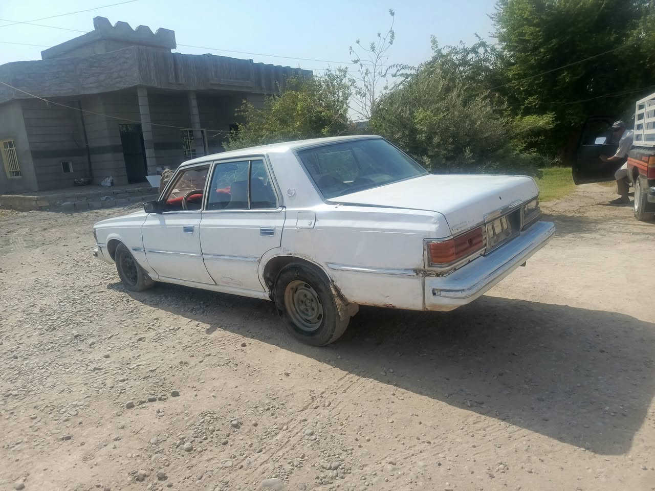 السلام عليكم سوبر 81سيارة مصقطة يعني ما مسجل كير ومحرك بلادي كير اوتو كير ومحرك صدر واكسل شرط كهربيات كلها شغالة سيارة جاهزة من كلشي السعر 8اوراق وبيهة مجال مكان العلم قريت الربيضة اني مكلف بل النشر خابر صاحبهة ***********
